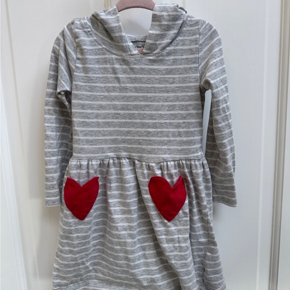 Carter's 3T Girls Gray & White Stripe Valentine’s Day Heart Sleeve Dress w/Hood - Picture 1 of 5